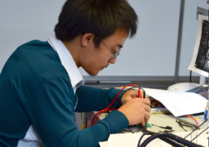 Read more about the article We Are Professional Electrician Service Provide